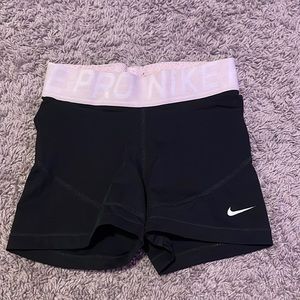 pink waistband nike pros